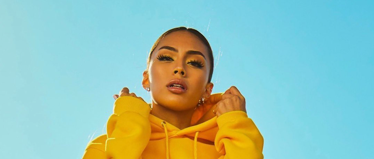 Feeling Hot, Hot, Hot with the Humidity | How to Keep Your Falsies Safe