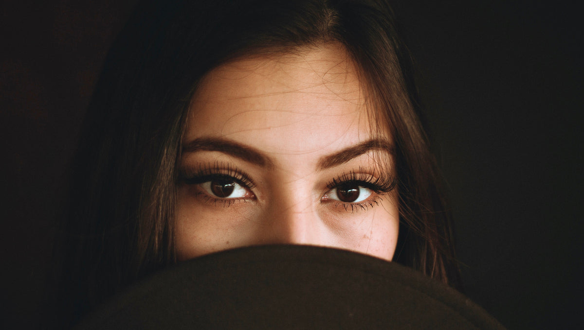 5 Ways to Accentuate Your Eyes When You’re Wearing a Mask